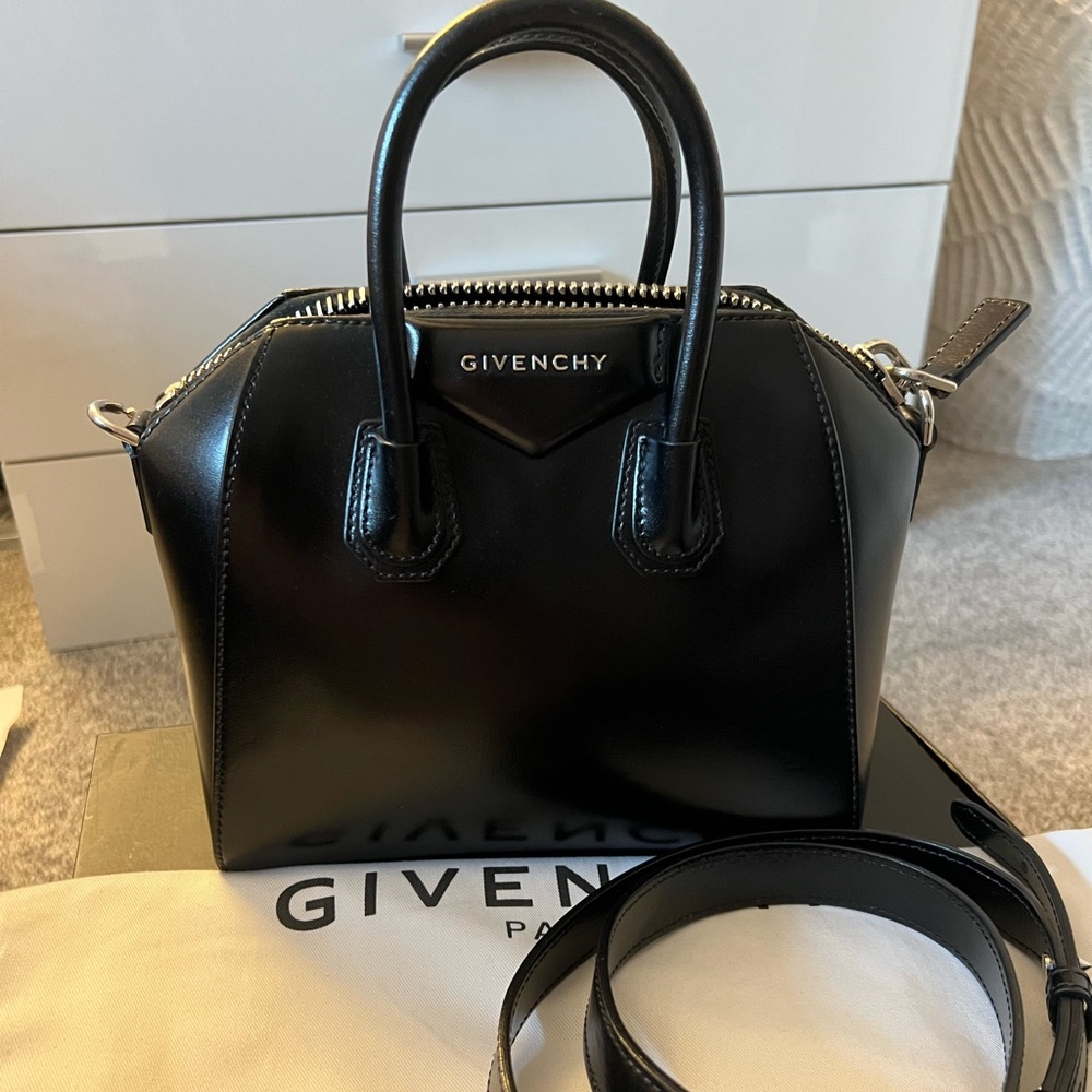 Givenchy Mini Antigona bag in box leather black.